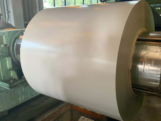 Berbagai Pola Tersedia PPGI Steel Coil untuk Customized Pola Dapat Diterima